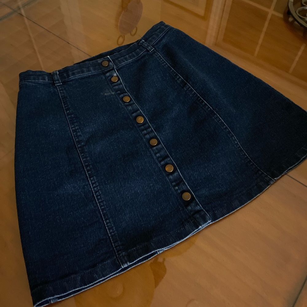 Denim skirt